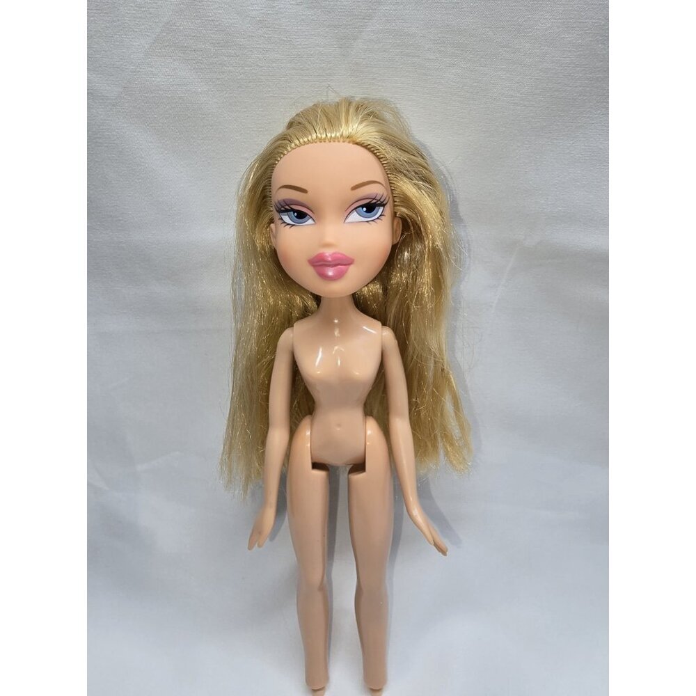 Bratz Head Gamez Cloe Doll Nude